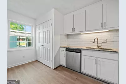 310 Winding River Drive #C, Sandy Springs, GA 30350 - Photo 9