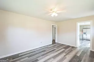 309 Lagrange St, Grantville, GA 30220 - Photo 25