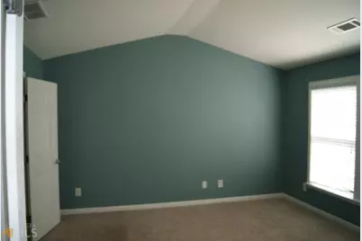 2754 Deerwood Lane, Atlanta, GA 30331 - Photo 11