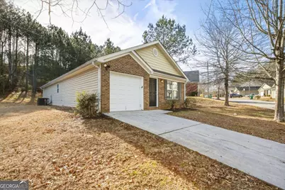 7137 Ravenwood Lane, Lithonia, GA 30038 - Photo 25