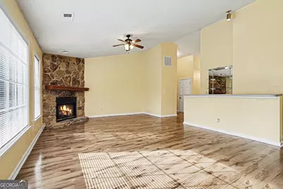 4873 Fenbrook Drive, Stone Mountain, GA 30088 - Photo 5