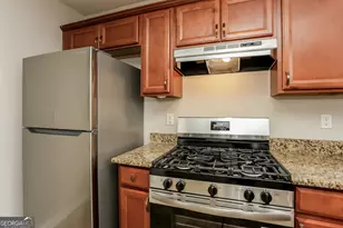 4060 Waldrop Hills Dr, Decatur, GA 30034 - Photo 9