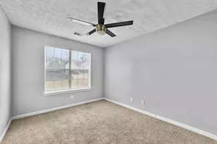 5855 Creekside Dr, Rex, GA 30273 - Photo 13