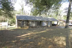 643 Southern Pines Dr, Columbus, GA 31907 - Photo 1