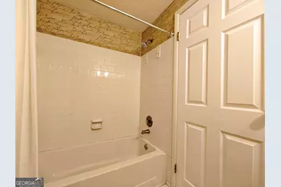 1299 Keys Lake Drive NE, Brookhaven, GA 30319 - Photo 13