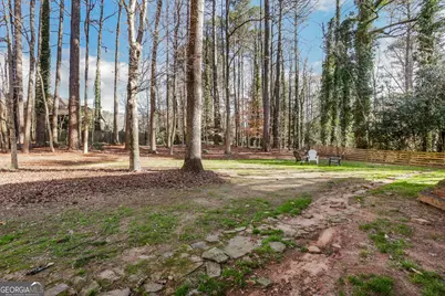 2405 Kimbrough Court, Sandy Springs, GA 30350 - Photo 9