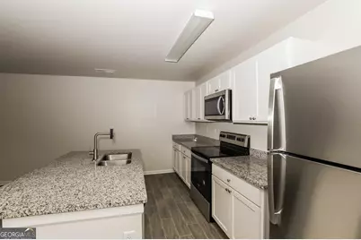 2565 Wood Bend Lane, Riverdale, GA 30296 - Photo 5