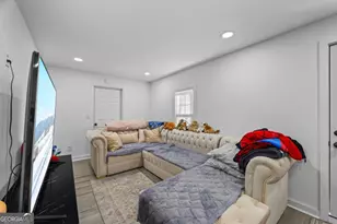 187 Bellview St, Winder, GA 30680 - Photo 13