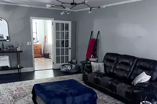 904 Chester Ave N, Douglas, GA 31533 - Photo 7