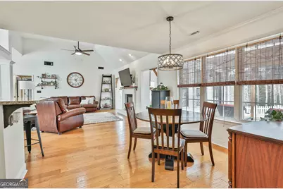 140 Wentworth Way, Newnan, GA 30265 - Photo 29