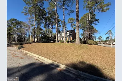 2601 Ridgewood Lane, Albany, GA 31707 - Photo 5