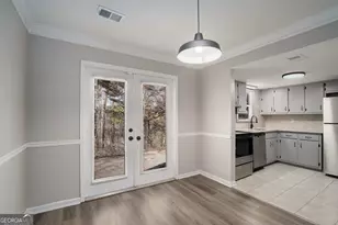 3027 Spruce Cir, Snellville, GA 30078 - Photo 13