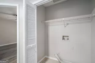 3027 Spruce Cir, Snellville, GA 30078 - Photo 15