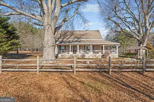 333 Davis Rd, Carrollton, GA 30116 - Photo 3