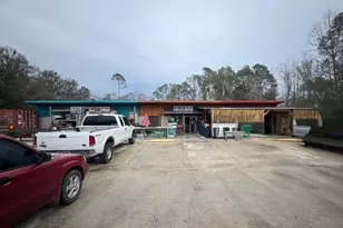 828 North Blvd Parkway N, Baxley, GA 31513 - Photo 1