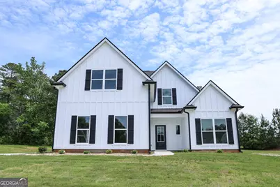 716 Riverside Estates, Lanett, AL 36863 - Photo 1