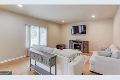 1727 Shire Village Drive, Sugar Hill, GA 30518 - Photo 9