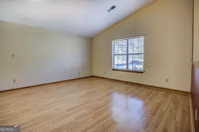 290 Lori Lane, Riverdale, GA 30296 - Photo 7