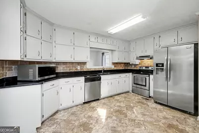 130 Cornwallis Way, Fayetteville, GA 30214 - Photo 7