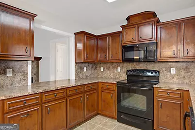 631 Lee Road 554, Phenix City, AL 36867 - Photo 9