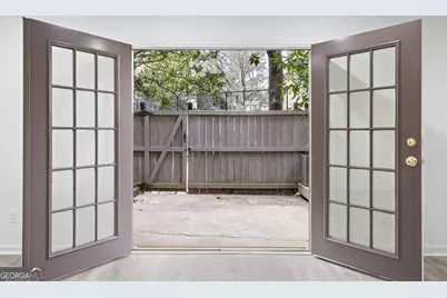 22 Ivy Parkway NE, Atlanta, GA 30342 - Photo 37