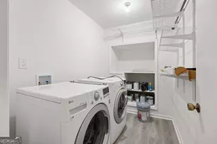 22 Ivy Pkwy NE, Atlanta, GA 30342 - Photo 39