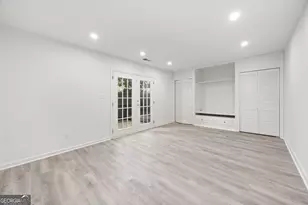 22 Ivy Pkwy NE, Atlanta, GA 30342 - Photo 33