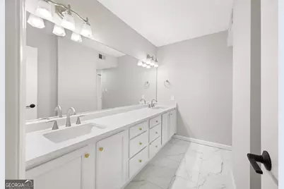 22 Ivy Parkway NE, Atlanta, GA 30342 - Photo 25