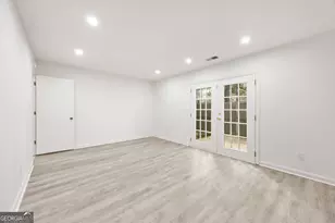 22 Ivy Pkwy NE, Atlanta, GA 30342 - Photo 35