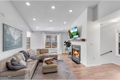 720 Glenleaf Drive, Peachtree Corners, GA 30092 - Photo 3