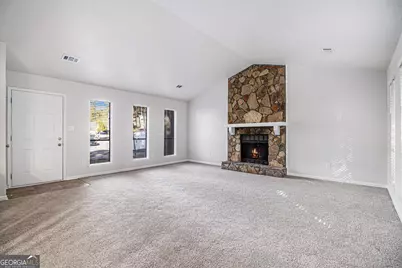 1169 Oaks Place, Stone Mountain, GA 30083 - Photo 9