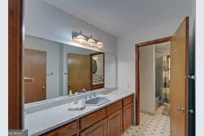 396 Greenleaf Drive, Lavonia, GA 30553 - Photo 33