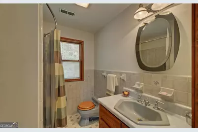 396 Greenleaf Drive, Lavonia, GA 30553 - Photo 35