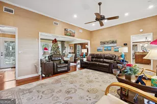 821 Devon Dr, Saint Marys, GA 31558 - Photo 9