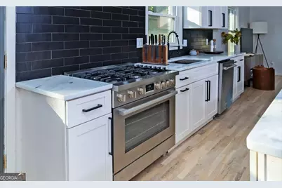 3807 Greenhill Drive, Chamblee, GA 30341 - Photo 9