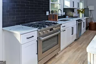 3807 Greenhill Dr, Chamblee, GA 30341 - Photo 9