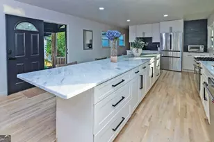 3807 Greenhill Dr, Chamblee, GA 30341 - Photo 7