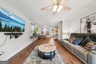 313 Sammy Cir, Griffin, GA 30223 - Photo 5