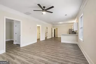 341 Main St, Griffin, GA 30223 - Photo 3