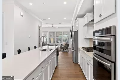 6786 Encore Boulevard, Atlanta, GA 30328 - Photo 11