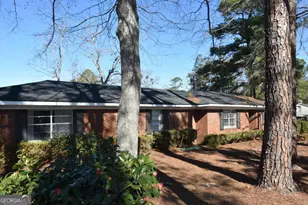 611 N Fourth St, Jesup, GA 31545 - Photo 1