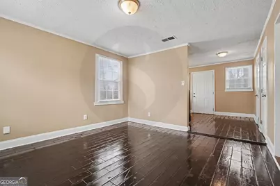 1716 Lisbon Drive SW, Atlanta, GA 30310 - Photo 5