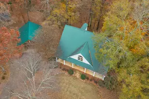 915 Rocky Creek Rd, Hampton, GA 30228 - Photo 3