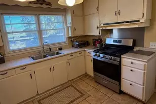 425 Hunter Rd, Baxley, GA 31513 - Photo 15