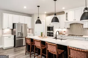 374 Flying Eagle Dr, Commerce, GA 30529 - Photo 5