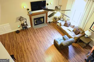 223 Lacey Ln, Winder, GA 30680 - Photo 5