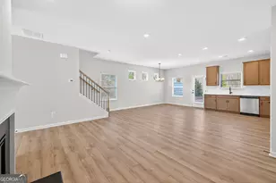 40 Alameda St, Loganville, GA 30052 - Photo 7