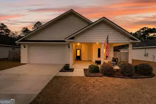 1213 Market St, Darien, GA 31305 - Photo 1