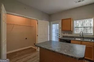 369 Pine Hill Pl, Norcross, GA 30093 - Photo 9