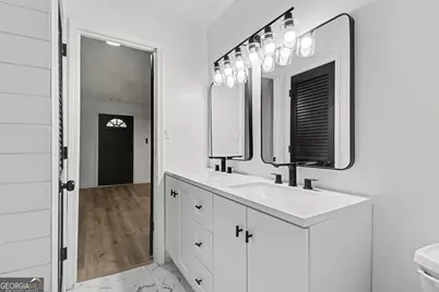 2160 Dowdell Drive, Atlanta, GA 30341 - Photo 19